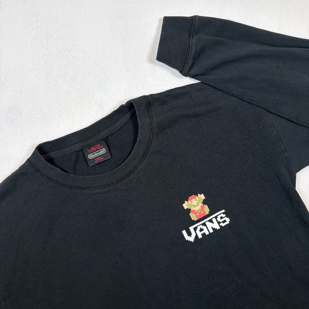 Vans x Nintendo Mario Crewneck Sweatshirt Mens Small Game Over Graphic Black